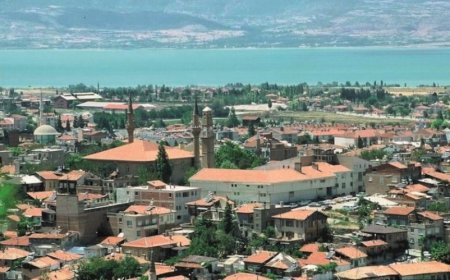 Burdur’un En İyi Psikologları: 10 Uzman İsim, Mezuniyet Bilgileri ve İletişim Detayları