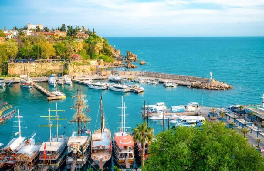 Antalya’nın En İyi Psikologları: 10 Uzman İsim ve İletişim Bilgileri