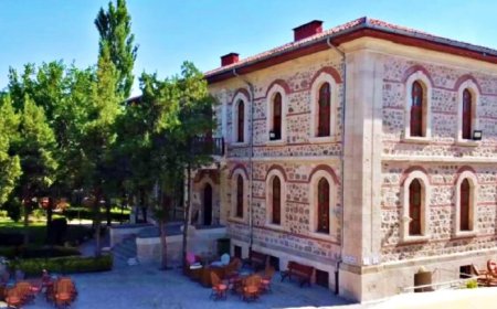 Ankara’nın Şereflikoçhisar İlçesindeki En İyi Psikologlar: Uzman İsim ve İletişim Bilgileri