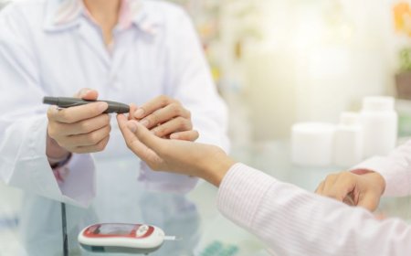 Şeker Hastalığı (Diyabet) Belirtileri ve Kan Şekeri Kontrol Yöntemleri
