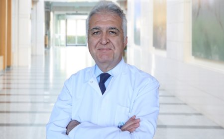 Yemek Sonrası Karın Ağrısı Safra Taşı Belirtisi Olabilir