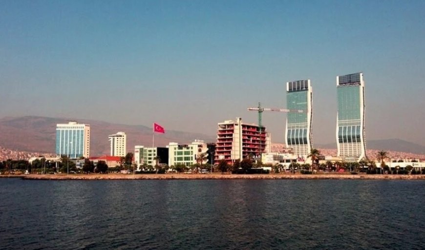 İzmir’in Bayraklı İlçesindeki En İyi Psikologlar: Uzman İsim ve İletişim Bilgileri