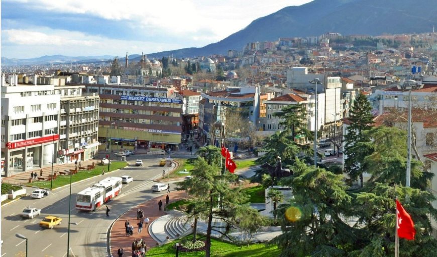 Bursa’nın Mustafakemalpaşa İlçesindeki En İyi Psikologlar: Uzman İsim ve İletişim Bilgileri