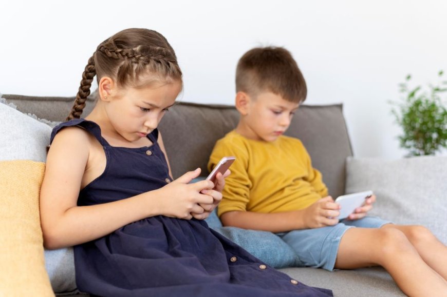 Çocukların Akıllı Telefona Sahip Olma Yaşı Giderek Düşüyor!