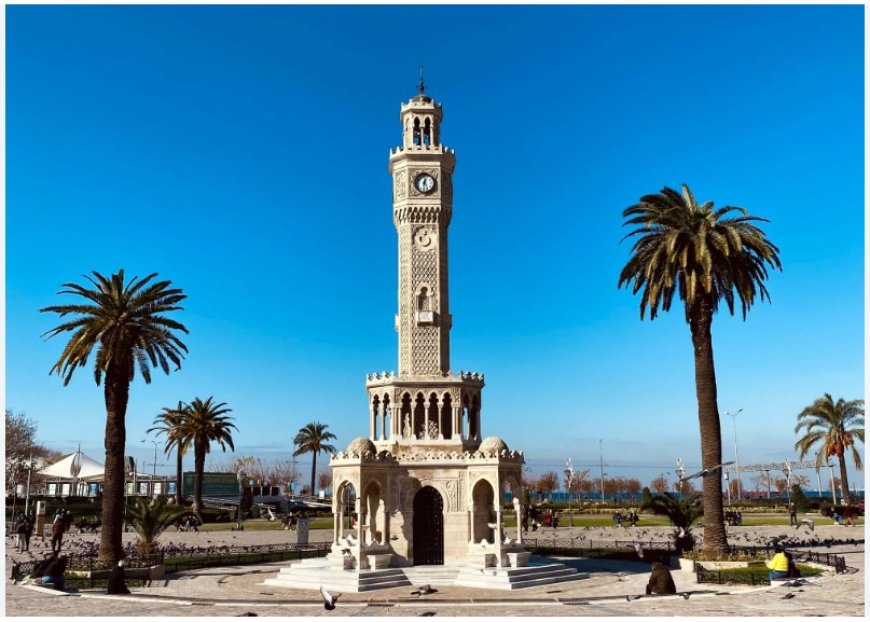 İzmir’in Önde Gelen Psikologları: Uzmanlıkları ve Toplumsal Katkıları